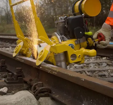 Фрезеровка и шлифовка рельсов — ТРП