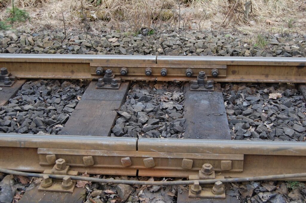 Что такое рельсовый стык