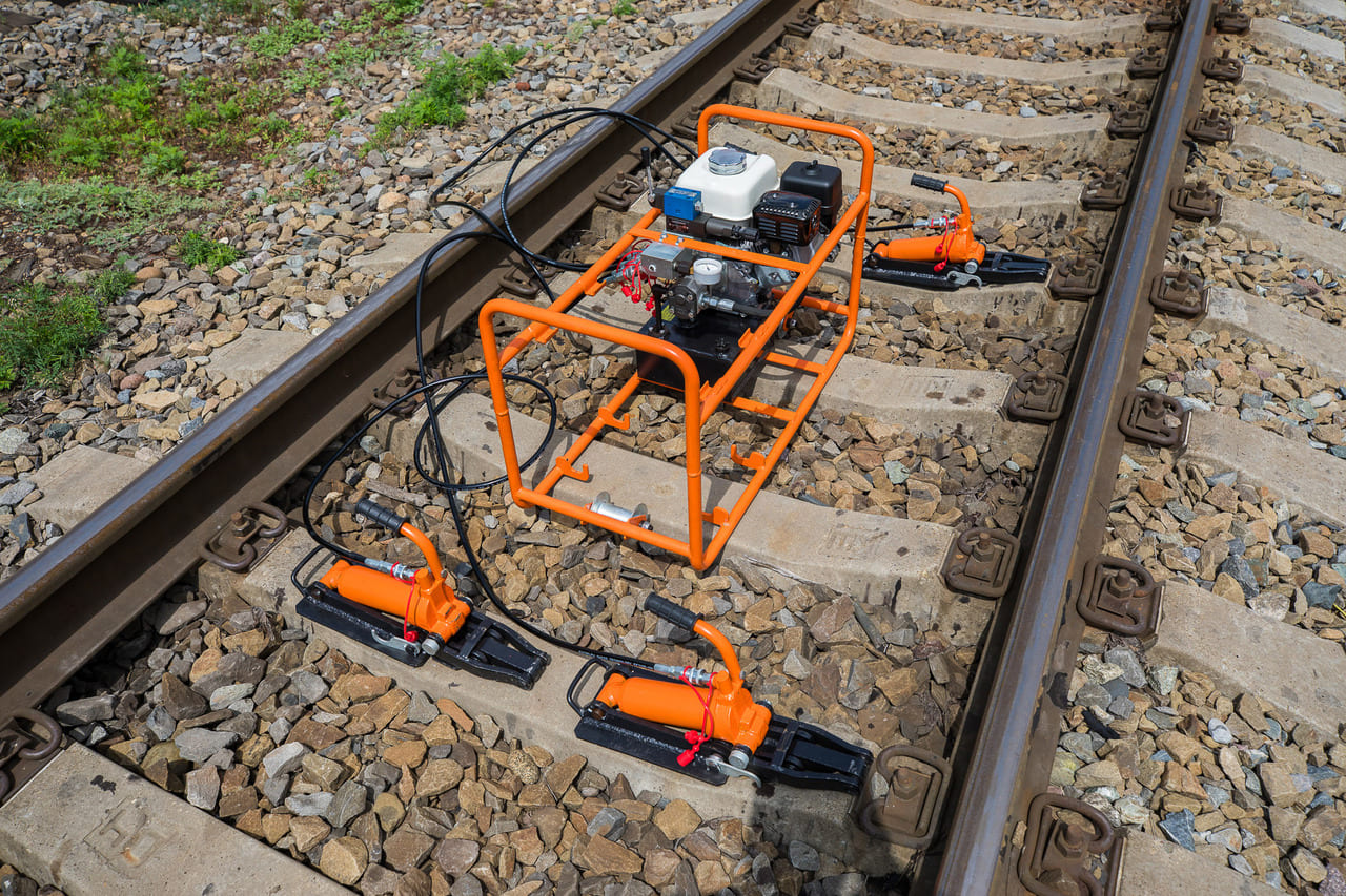 Что такое рихтовка рельсовых путей